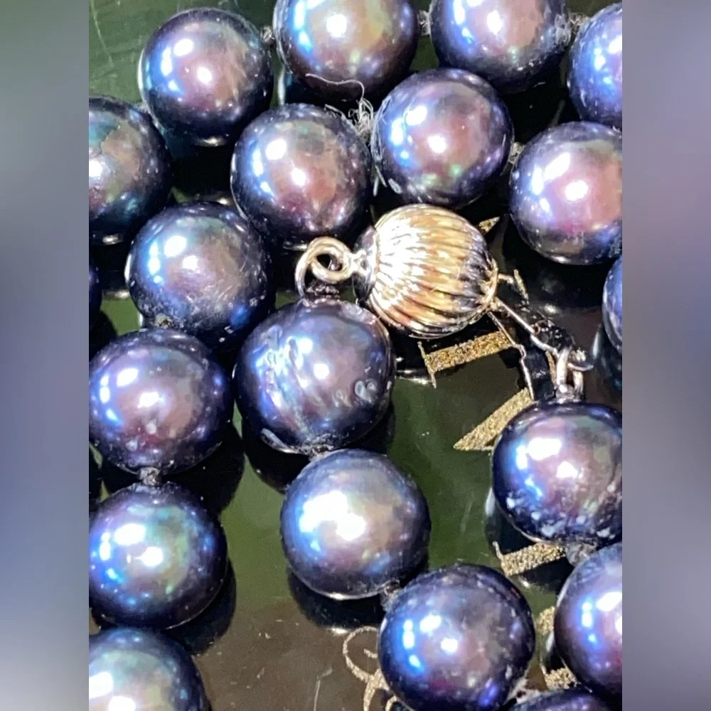 Genuine Black Akoya Pearl Necklace 18” - Picture 8 of 15